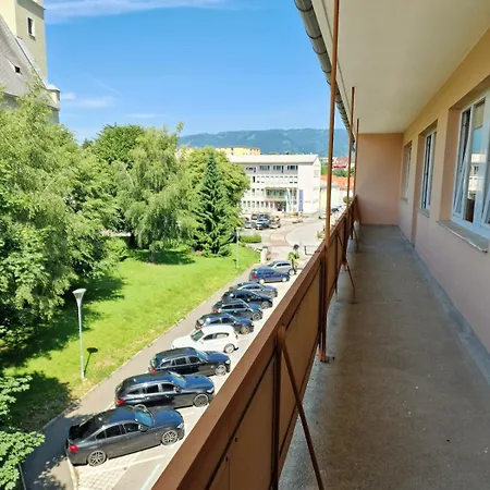 Apartament Cozy Apartment In Zeltweg For Motogp *
